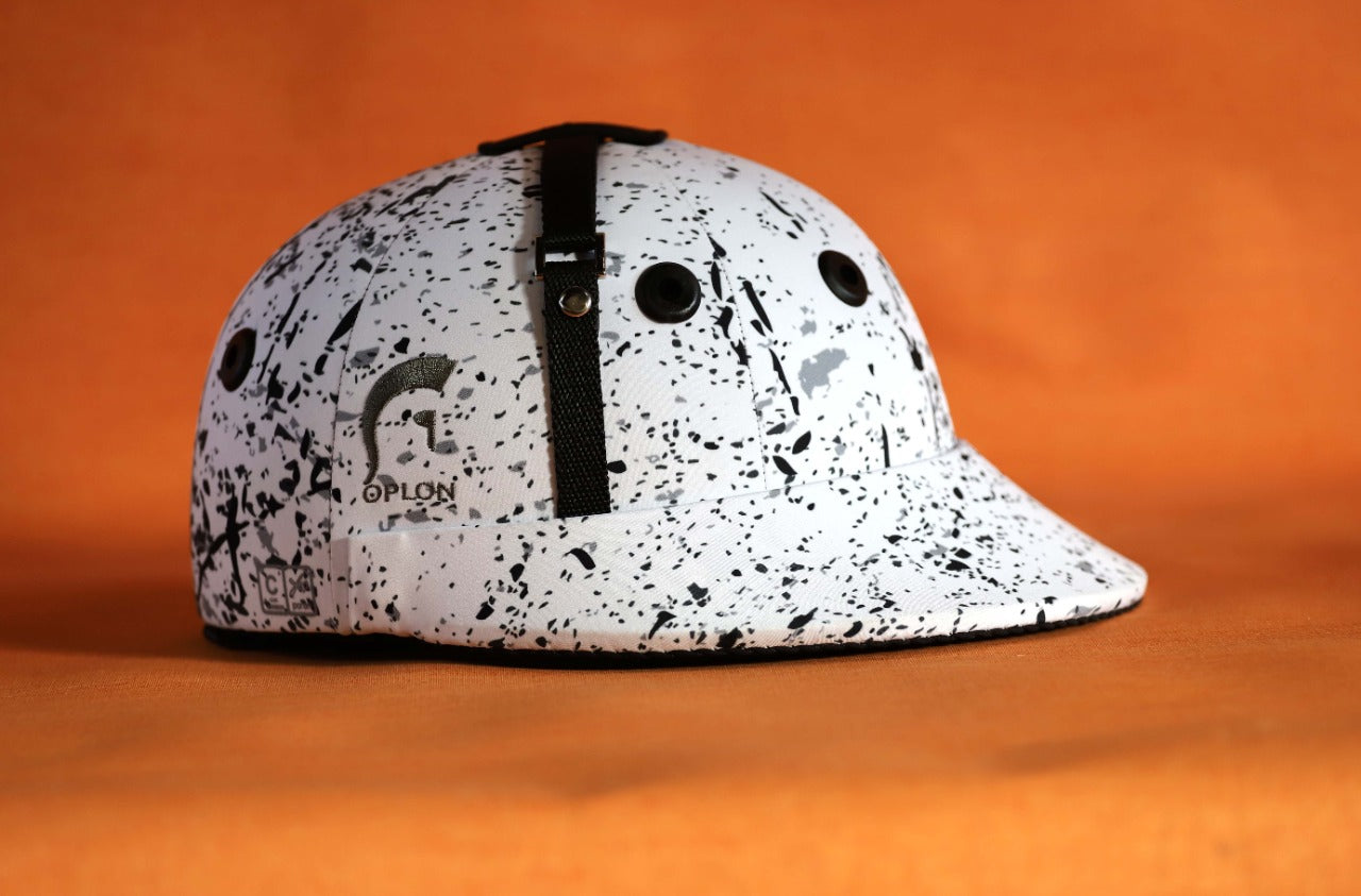 Oplon Polo Helmet